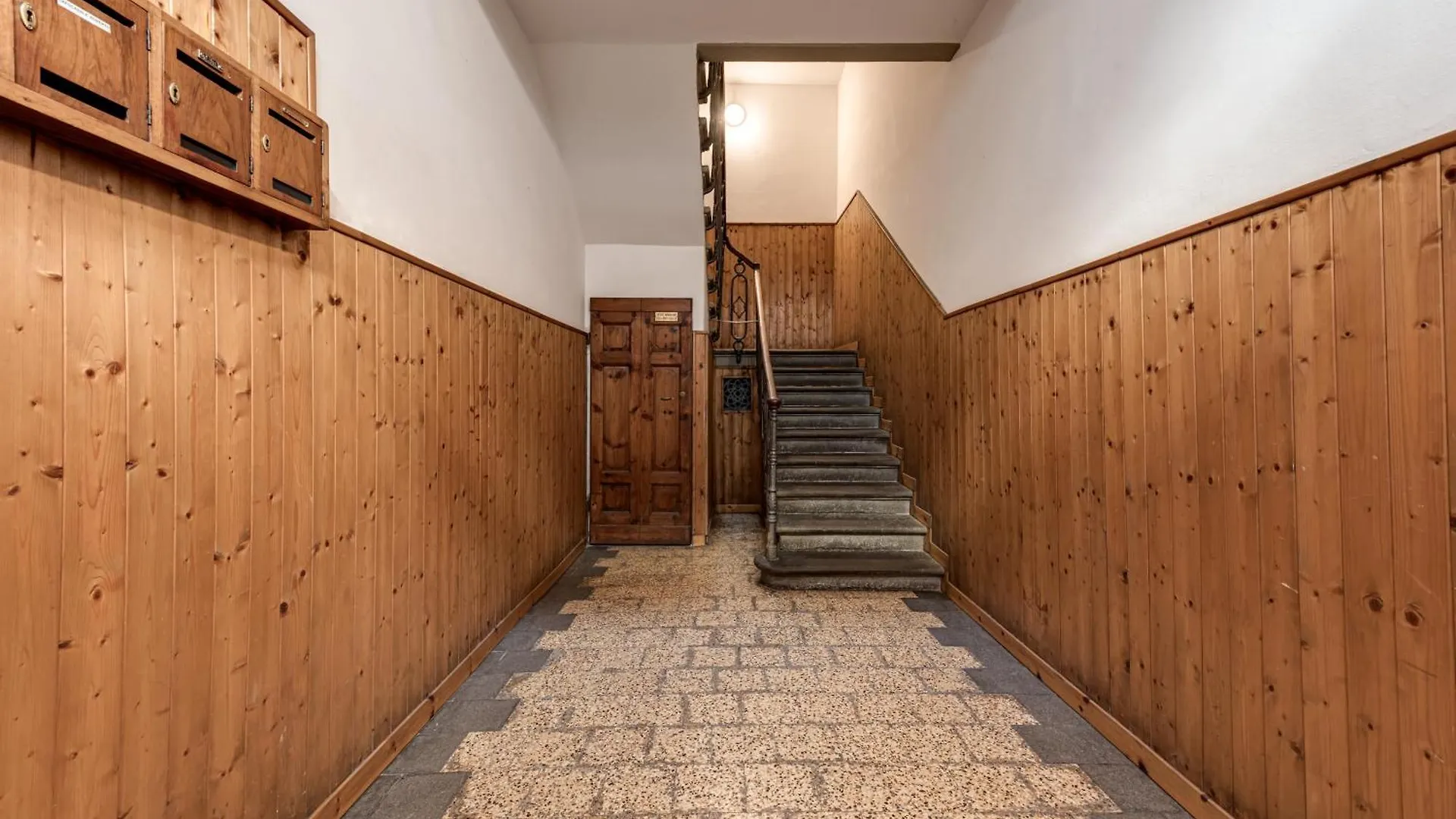White Guest House Firenze بيت للعطل فلورنس